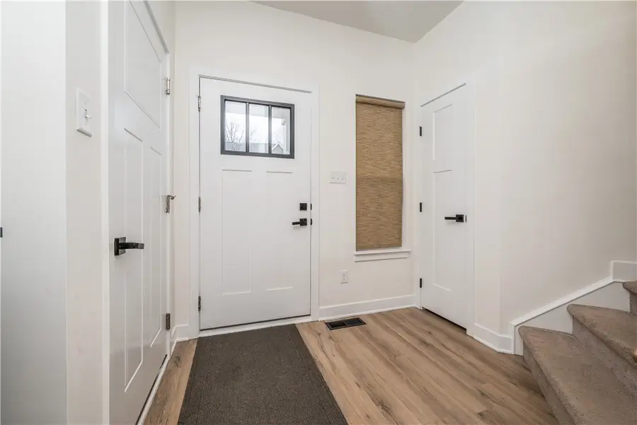 143 Providence Way, Pittsburgh, PA 15234 - #3