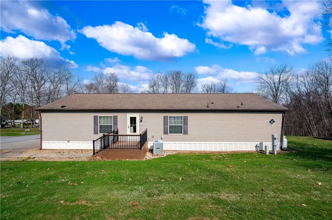 605 Amy Ln, Butler, PA 16001 - #1