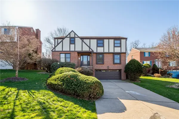 5513 Claytonia Dr, Bethel Park, PA 15102