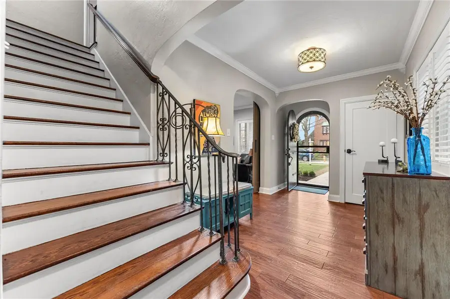 1401 Navahoe Dr, Pittsburgh, PA 15228 - #3