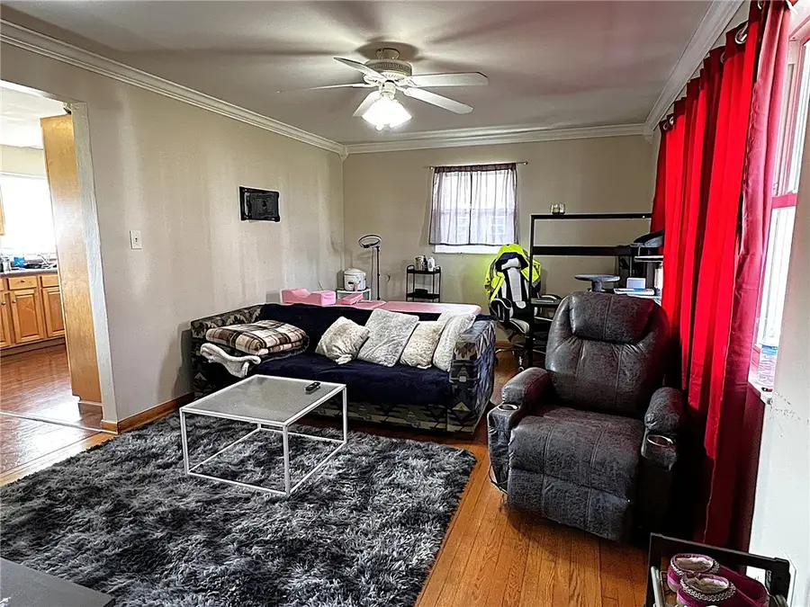 2445 Linden Avenue, Aliquippa, PA 15001 - #2