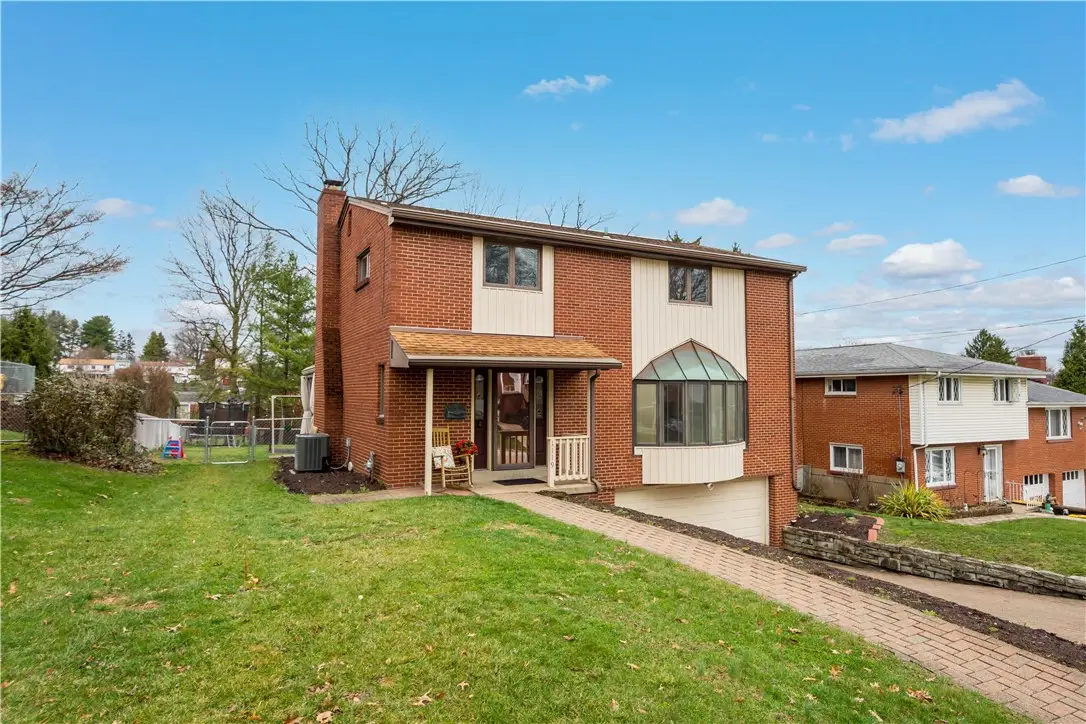 1119 Sarah St, Bethel Park, PA 15102 - #1