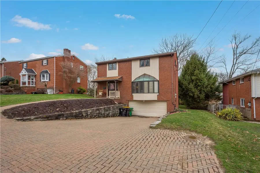 1119 Sarah St, Bethel Park, PA 15102 - #3