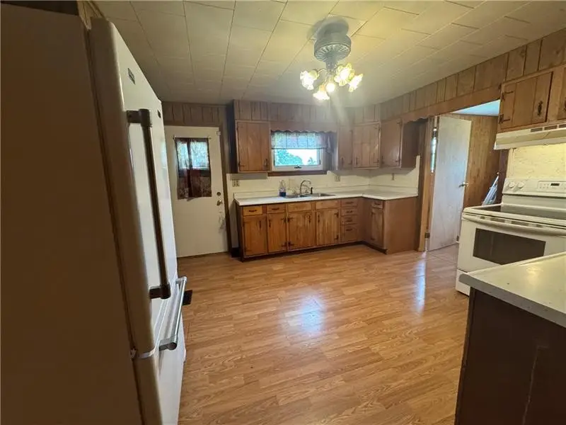 2193 Springhill Furnace Rd, Smithfield, PA 15478 - #2