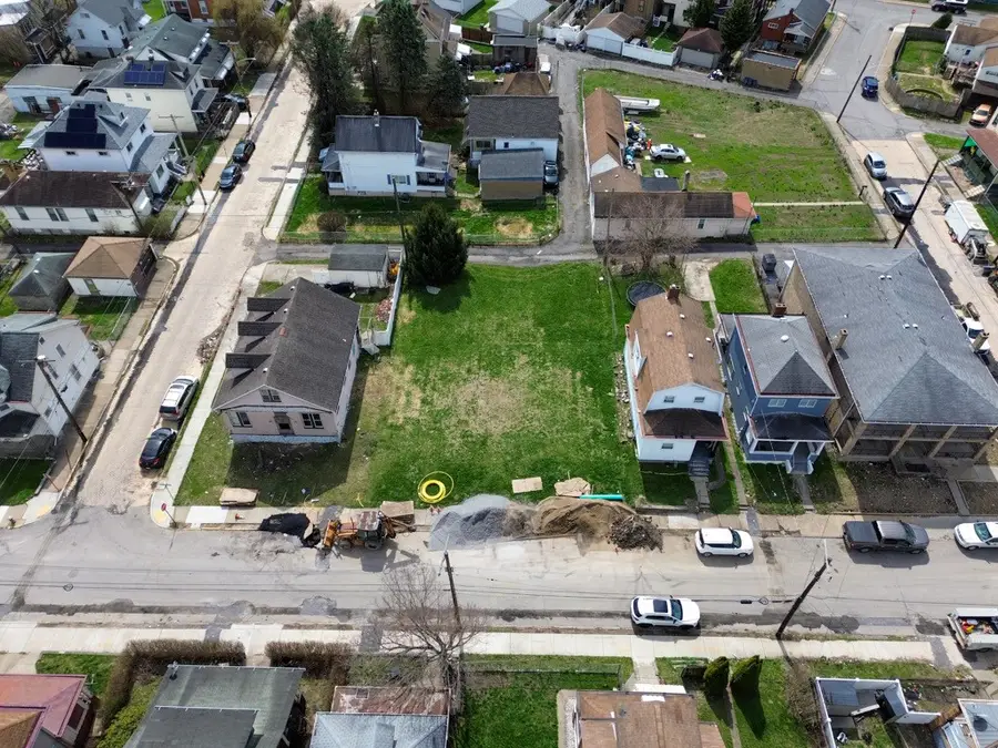 926 Russellwood Ave, Stowe, PA 15136 - #3