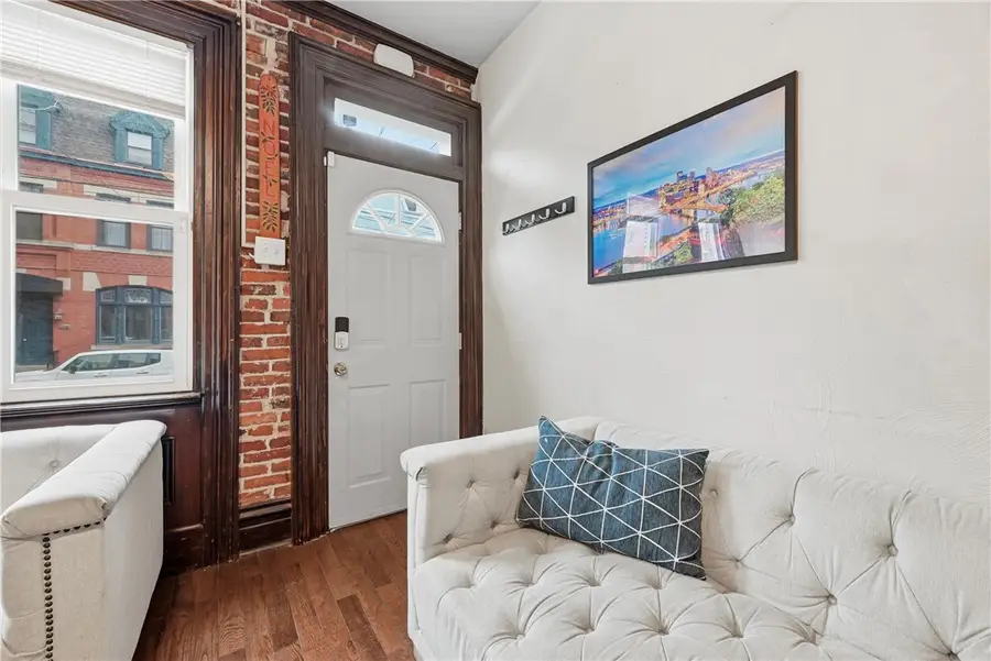 2120 Sidney St, Pittsburgh, PA 15203 - #3