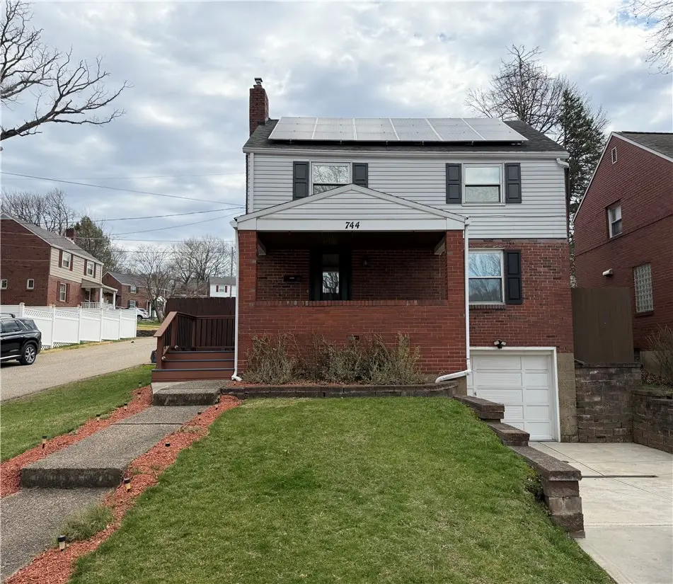 744 Allegheny River Blvd, Oakmont, PA 15139 - #1