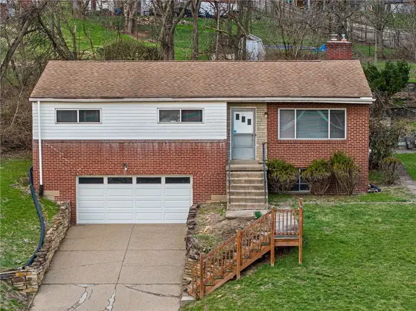 1209 Airedale Dr, Bethel Park, PA 15102