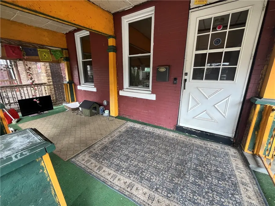 7313 Florence Ave, Pittsburgh, PA 15218 - #2