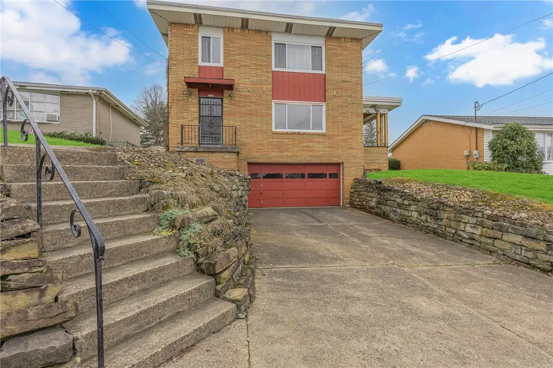2919 Pioneer Avenue, Pittsburgh, PA 15226 - #1