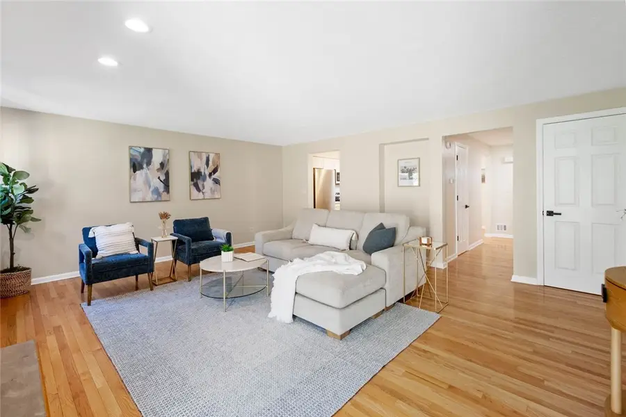 402 Forest Ridge Drive, Pittsburgh, PA 15221 - #3