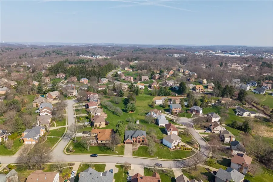 1375 Royal Oak Dr., Wexford, PA 15090 - #2