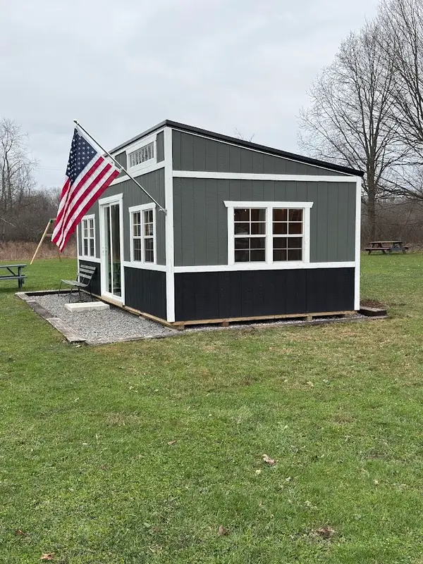 798 Deer Creek Rd, Cochranton, PA 16314