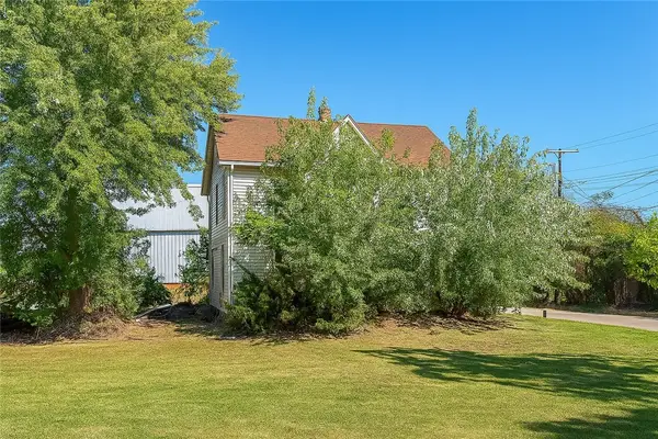 2713 Wilson St, Latrobe, PA 15650