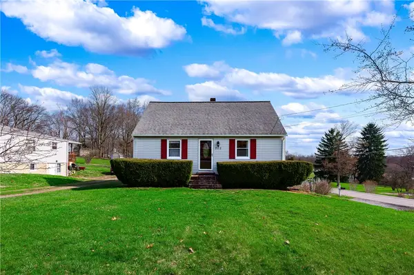 202 Rural Dr, Butler, PA 16001