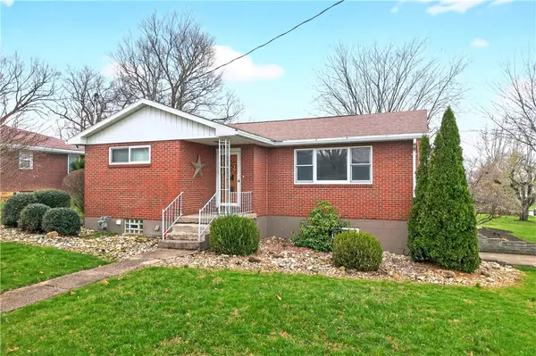125 Martha Ave, Hopwood, PA 15445