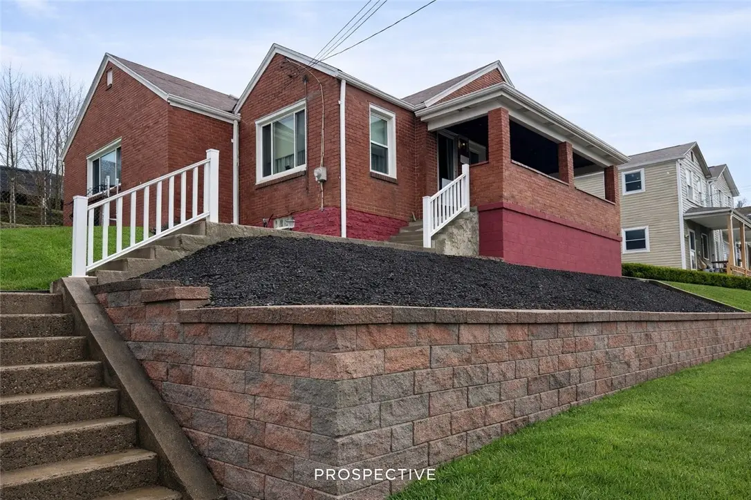 703 Laura St, West Mifflin, PA 15122 - #1
