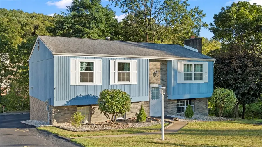 575 Fairfield Dr., Greensburg, PA 15601 - #3