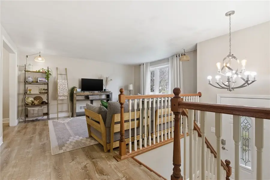 3007 Pitchfork Dr, Kennedy, PA 15136 - #3