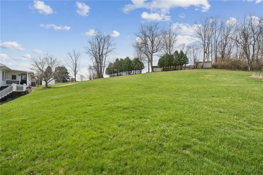 107 Heather Ln, Kittanning, PA 16201 - #3