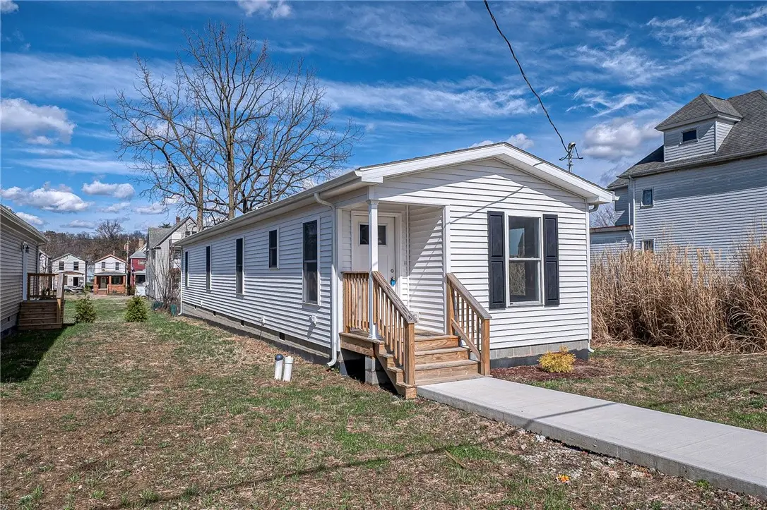 449 Motheral Ave, Monessen, PA 15605 - #1