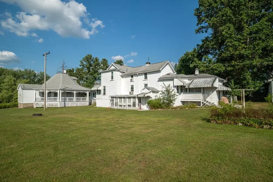 232 N Main St, Cambridge Springs, PA 16403 - #3