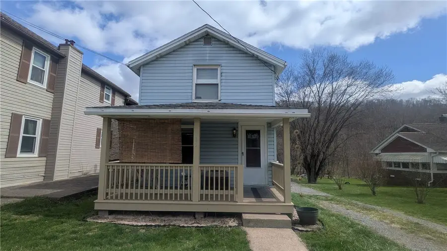 135 Main St, Bruin, PA 16022 - #2