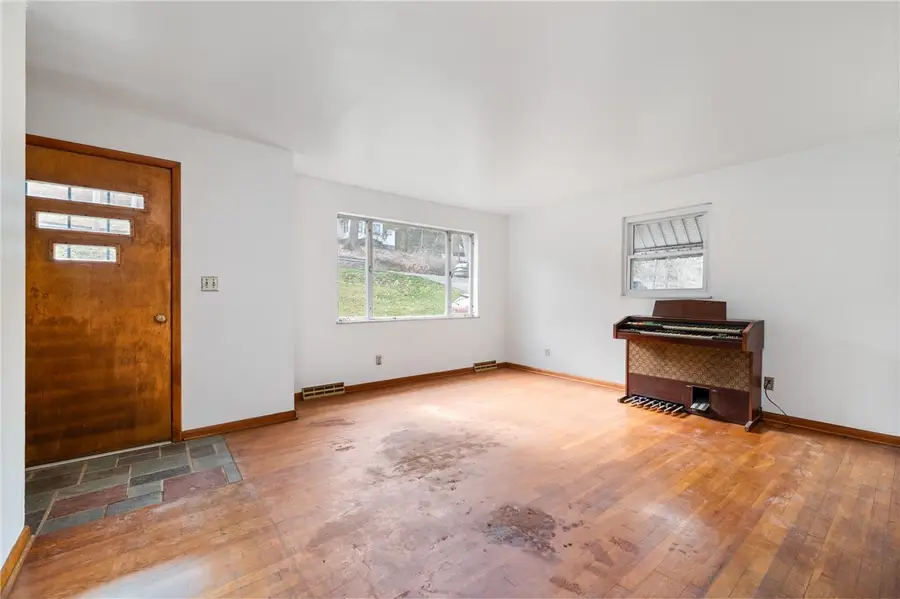 3649 Logan Ferry Rd, Murrysville, PA 15668 - #3