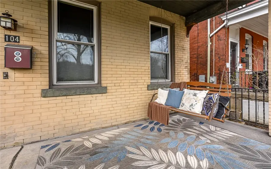 104 Ivy Street, Pittsburgh, PA 15218 - #2