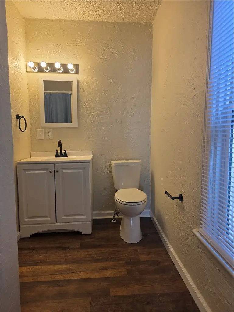 113 1/2 13th St, Jeannette, PA 15644 - #2