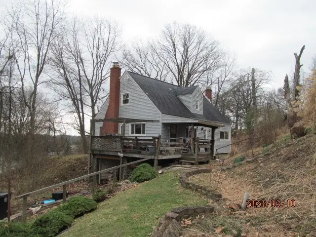 5924 Kings School Rd, Bethel Park, PA 15102 - #3