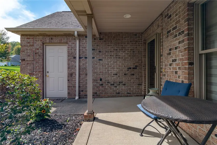 138 Abbey Rd, New Castle, PA 16105 - #2