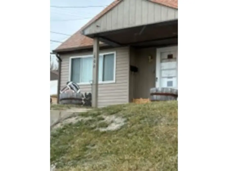 1406 Pike St, McKeesport, PA 15133 - #2