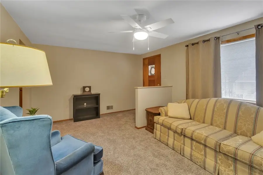 433 Boggs Ave, Pittsburgh, PA 15211 - #2