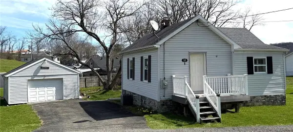 10 Elm Street, Meadowlands, PA 15347