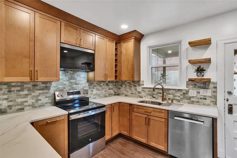 180 Richbarn Rd, Pittsburgh, PA 15212 - #2