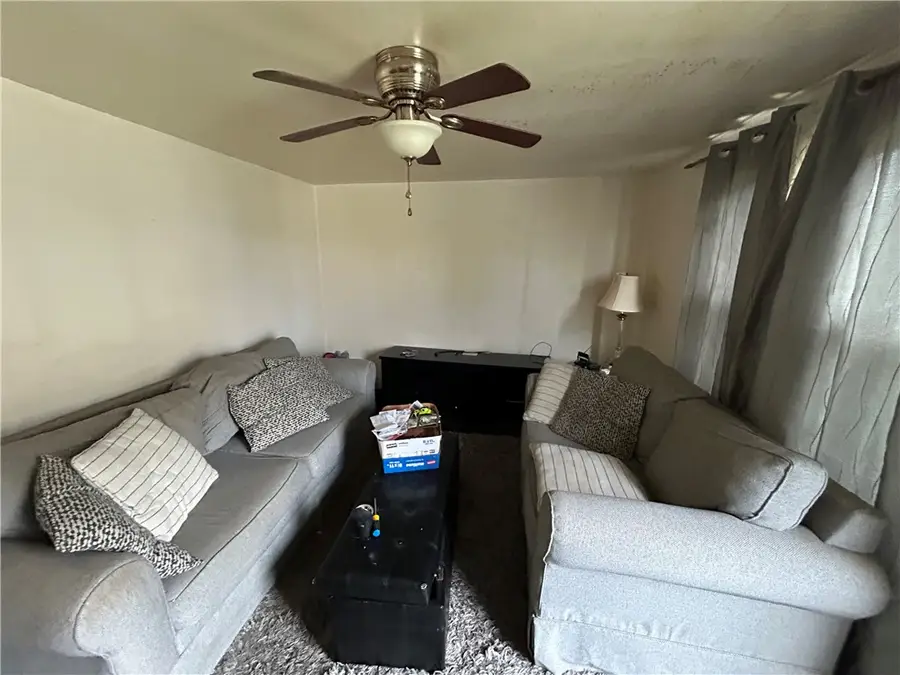 939 Josephine St, East McKeesport, PA 15035 - #2