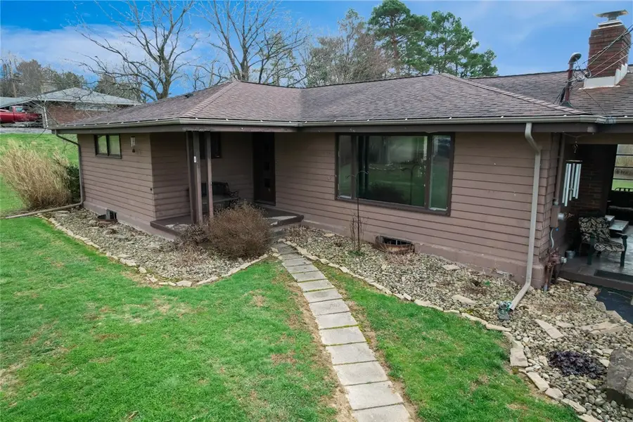 128 Shanahan Rd, Butler, PA 16001 - #3