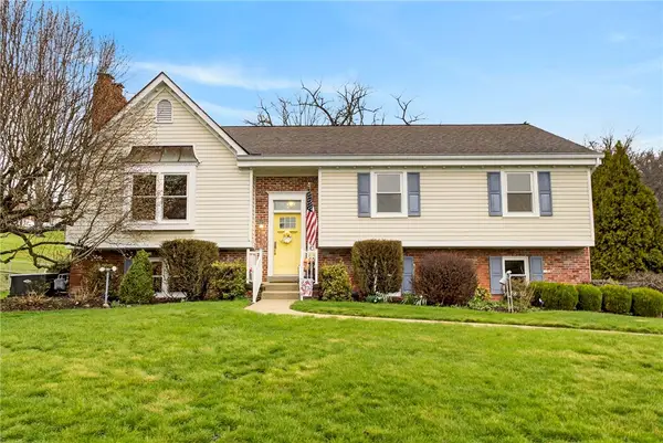 111 Ammons Dr, Canonsburg, PA 15317