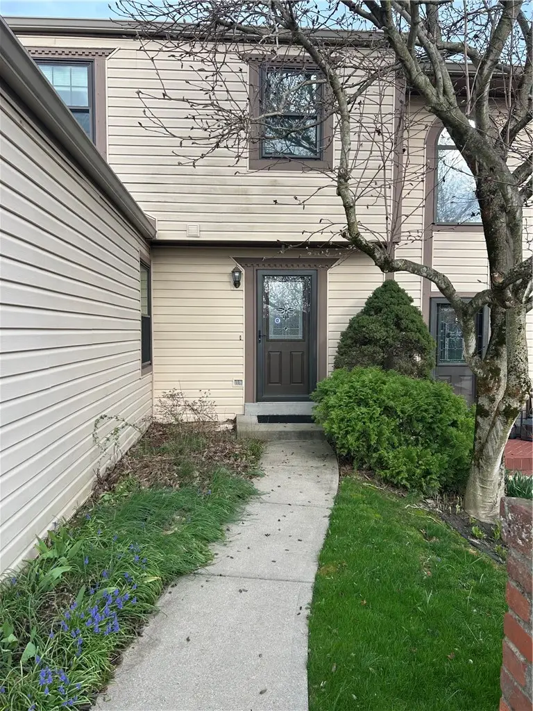 1117 Old Farm Rd, Lawrence, PA 15055 - #2