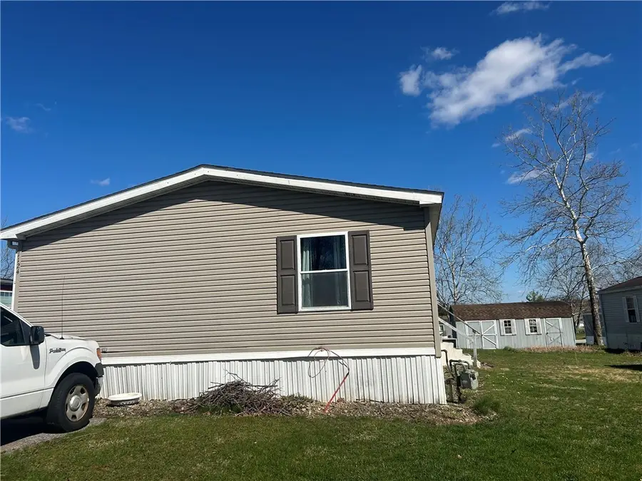 1124 Atlantis Dr, West Newton, PA 15089 - #3