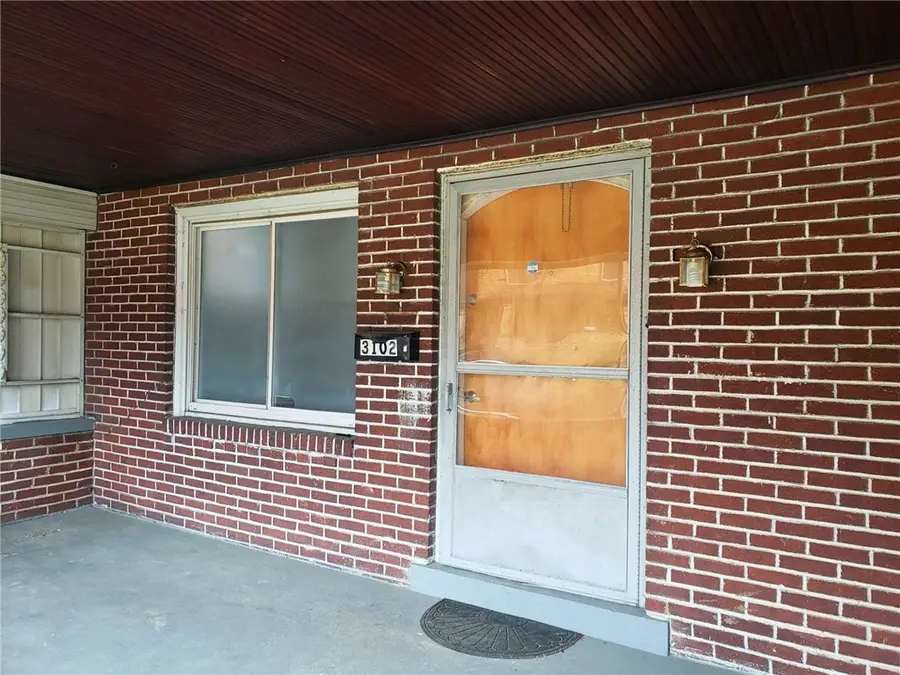 3102 Bergman St, Pittsburgh, PA 15204 - #2