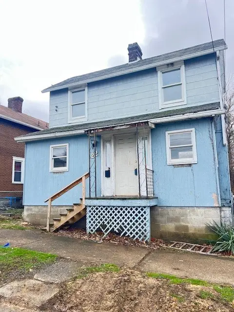 22 W Coffey St, Uniontown, PA 15401