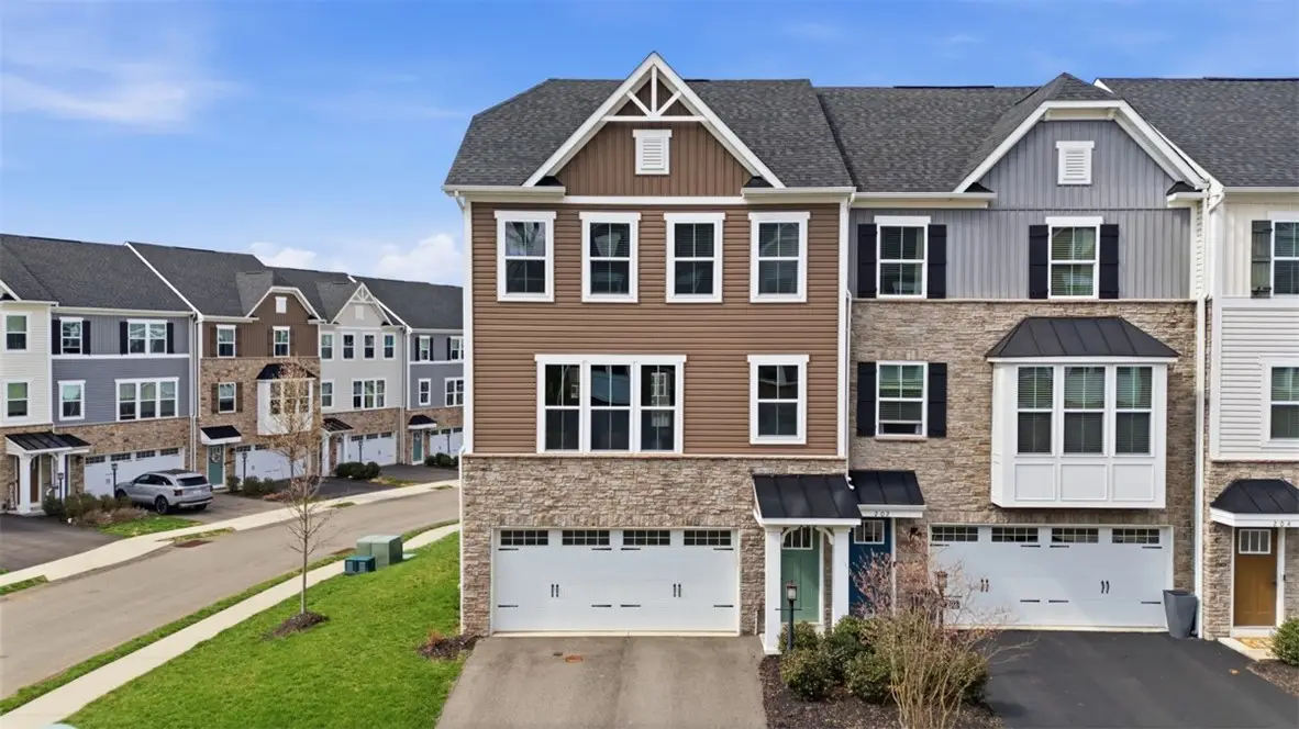200 Olivia Way, Pittsburgh, PA 15237 - #1