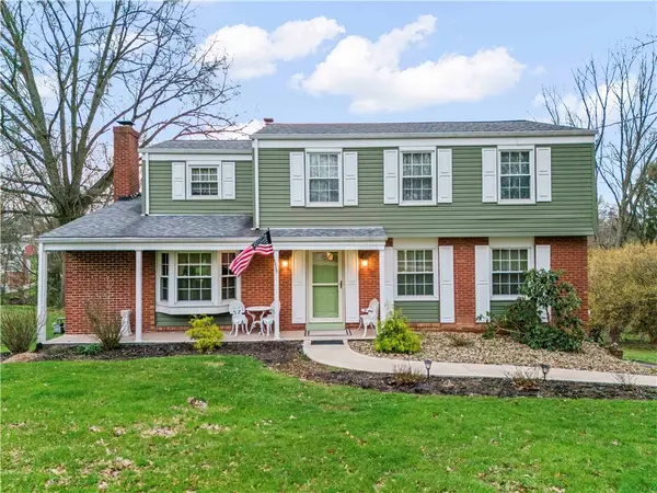 162 E Edgewood Dr, McMurray, PA 15317