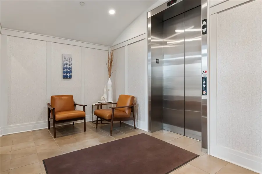 1240 Crescent Pl #1H, Pittsburgh, PA 15217 - #2