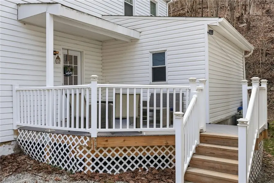 1629 Streets Run Road, Pittsburgh, PA 15236 - #2