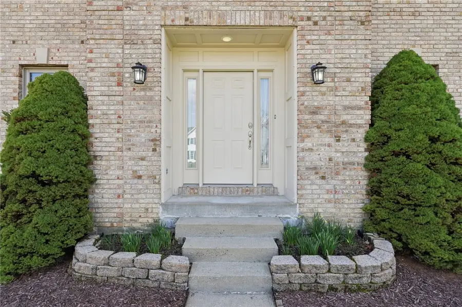 365 Cobblestone Cir, Robinson, PA 15136 - #2