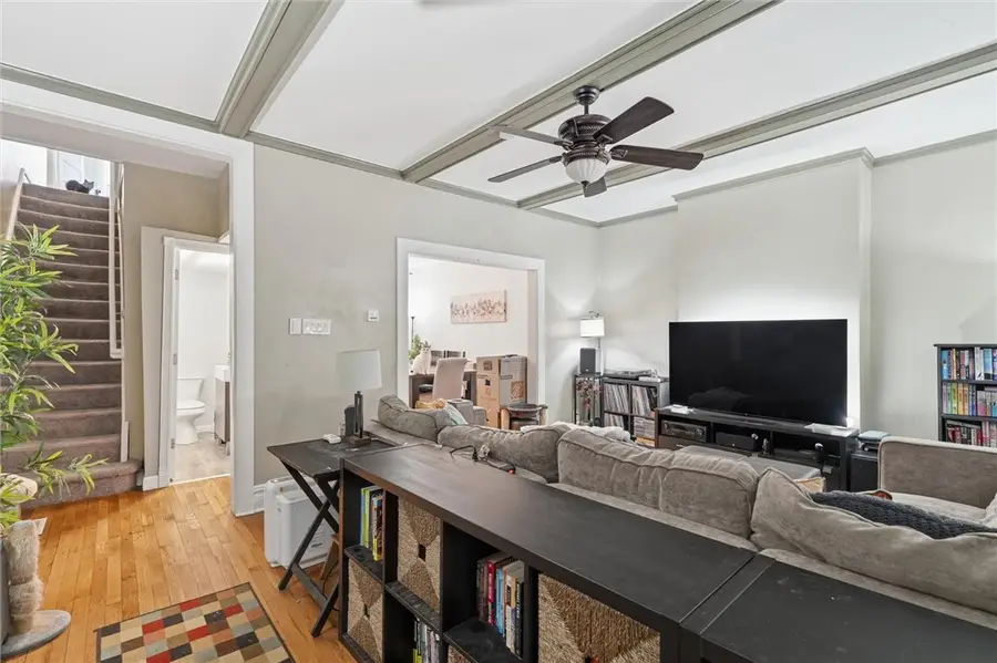 633 Gettysburg St, Pittsburgh, PA 15206 - #3