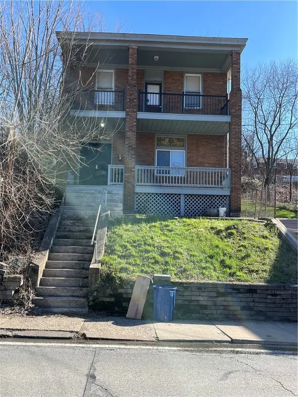 227 Maytide Street, Pittsburgh, PA 15227